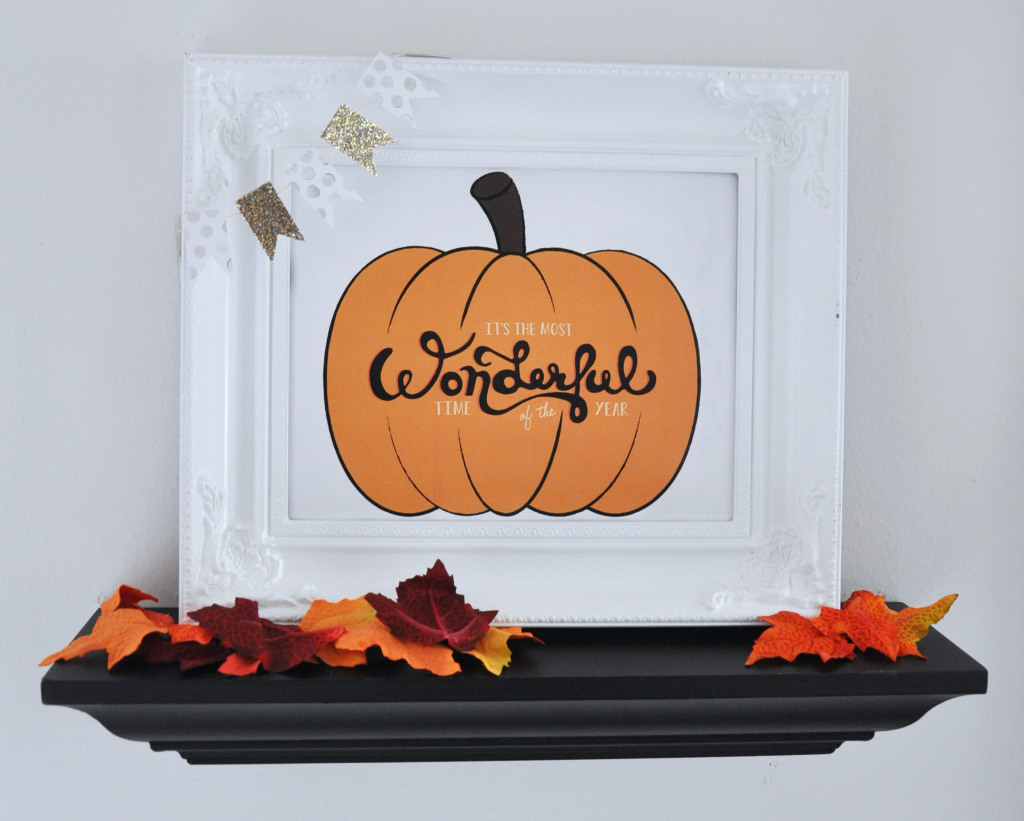 Fall Pumpkin Hand-drawn Typography