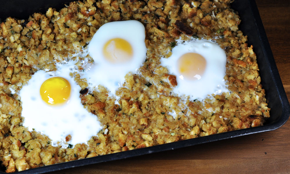 Black Friday Breakfast - Eggs Baked in Stuffing - Easy & Quick Thanksgiving Leftover Recipe